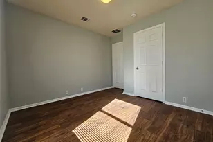 580 Hometown Pkwy, Kyle, TX 78640 - Photo 26
