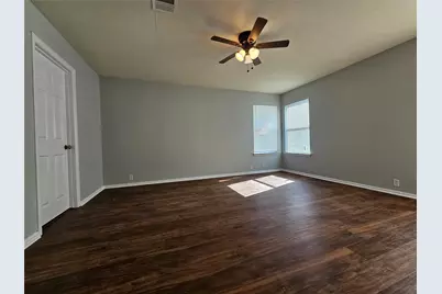 580 Hometown Parkway, Kyle, TX 78640 - Photo 18
