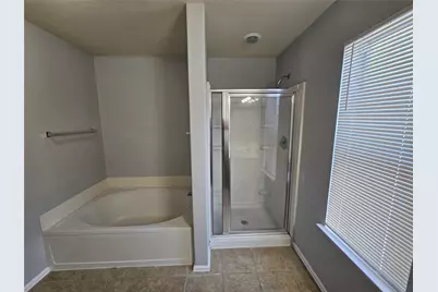 580 Hometown Parkway, Kyle, TX 78640 - Photo 22