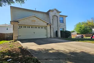 580 Hometown Pkwy, Kyle, TX 78640 - Photo 4