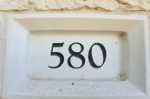 580 Hometown Pkwy, Kyle, TX 78640 - Photo 6