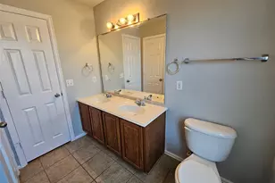 580 Hometown Pkwy, Kyle, TX 78640 - Photo 32
