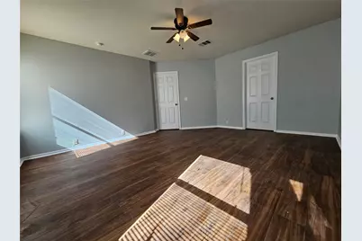 580 Hometown Parkway, Kyle, TX 78640 - Photo 20