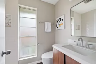 9907 Oak Hollow Dr, Austin, TX 78758 - Photo 16