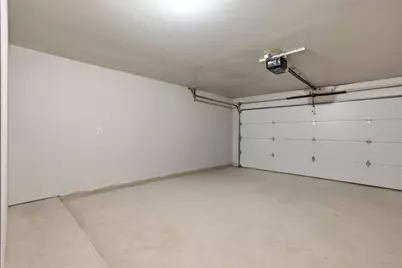 9907 Oak Hollow Drive, Austin, TX 78758 - Photo 32