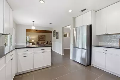 9907 Oak Hollow Drive, Austin, TX 78758 - Photo 14