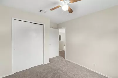 172 Discovery, Kyle, TX 78640 - Photo 18
