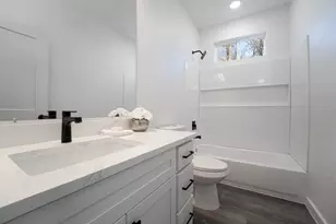 165 Nuuanu Ln, Bastrop, TX 78602 - Photo 32