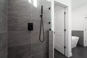 165 Nuuanu Ln, Bastrop, TX 78602 - Photo 30