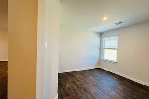 345 Merriman Rd, San Marcos, TX 78666 - Photo 6