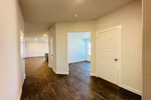 345 Merriman Rd, San Marcos, TX 78666 - Photo 4