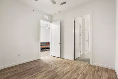 4801 Springdale Road #1005, Austin, TX 78723 - Photo 12