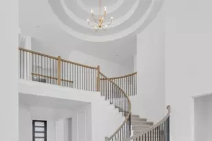 146 Montecilo Dr, Liberty Hill, TX 78642 - Photo 2