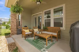9207 Looksee Ln, Austin, TX 78744 - Photo 24