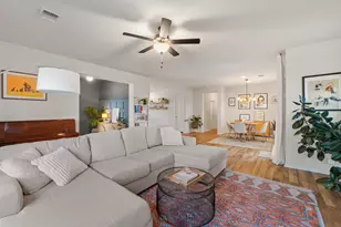 9207 Looksee Ln, Austin, TX 78744 - Photo 8