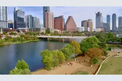 84 East Avenue #3705, Austin, TX 78701 - Photo 32
