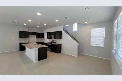 11605 Lago De Garda Drive, Austin, TX 78747 - Photo 10