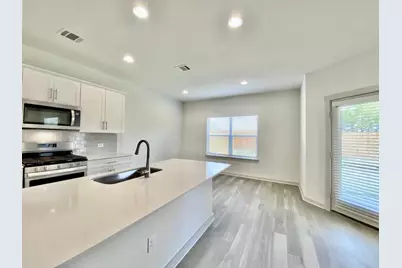 1001 Winnsboro Loop, Round Rock, TX 78664 - Photo 10