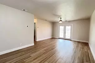 11208 Renel Dr, Austin, TX 78758 - Photo 8