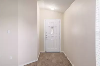 1002 W South Street, Leander, TX 78641 - Photo 6