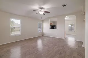 1002 W South St, Leander, TX 78641 - Photo 8