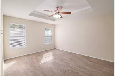 1002 W South Street, Leander, TX 78641 - Photo 16