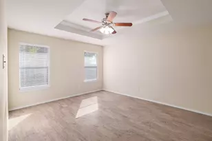 1002 W South St, Leander, TX 78641 - Photo 16