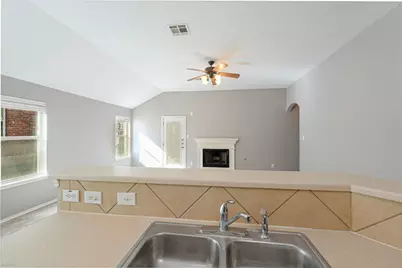 249 Ashwood N, Kyle, TX 78640 - Photo 6