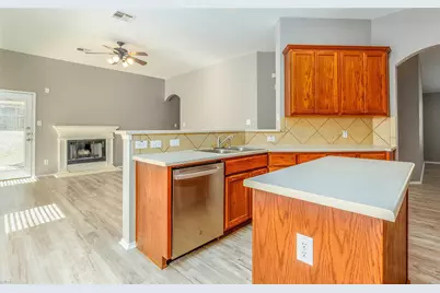 249 Ashwood N, Kyle, TX 78640 - Photo 4