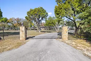 200 Mesa Oaks, Leander, TX 78641 - Photo 1