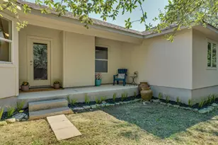 37 Pleasant Valley Rd, Wimberley, TX 78676 - Photo 8