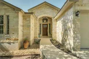 37 Pleasant Valley Rd, Wimberley, TX 78676 - Photo 2