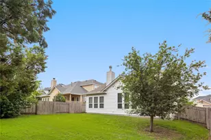 12908 Armaga Springs Rd, Austin, TX 78727 - Photo 36