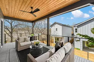 2006 S L Davis Ave, Austin, TX 78702 - Photo 20