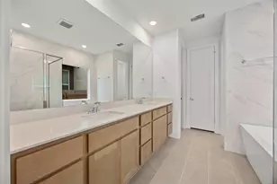357 Blue Summit Bnd, Liberty Hill, TX 78642 - Photo 10