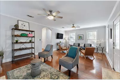 611 W Johanna Street, Austin, TX 78704 - Photo 10