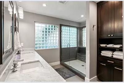 611 W Johanna Street, Austin, TX 78704 - Photo 14