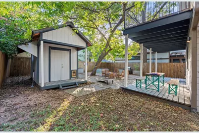 611 W Johanna Street, Austin, TX 78704 - Photo 24