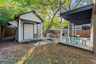 611 W Johanna St, Austin, TX 78704 - Photo 24