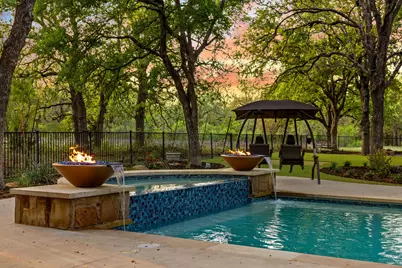 105 Hopewell Circle, Georgetown, TX 78628 - Photo 2