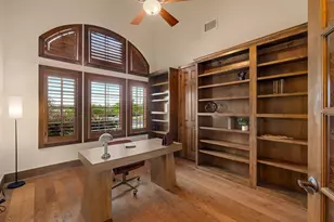 105 Hopewell Cir, Georgetown, TX 78628 - Photo 14