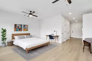 2500 Longview St, Austin, TX 78705 - Photo 2