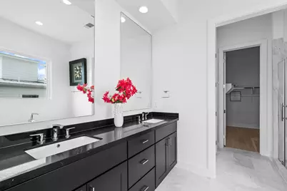 2805 McCurdy Street #10, Austin, TX 78723 - Photo 16