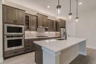 329 Sprinting Peak Dr, San Marcos, TX 78666 - Photo 18