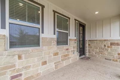 329 Sprinting Peak Drive, San Marcos, TX 78666 - Photo 4