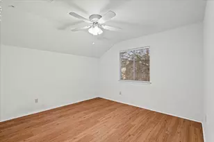 12502 Fallen Tower Ln, Austin, TX 78753 - Photo 20