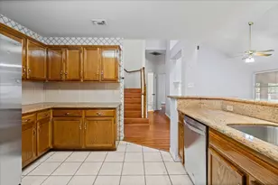 12502 Fallen Tower Ln, Austin, TX 78753 - Photo 10