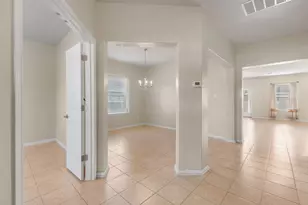 209 Anderson St, Hutto, TX 78634 - Photo 10