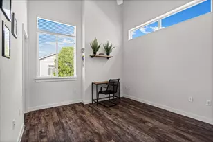 801 N Bluff Dr, Austin, TX 78745 - Photo 18