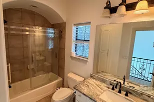1036 Liberty Park Dr, Austin, TX 78746 - Photo 16